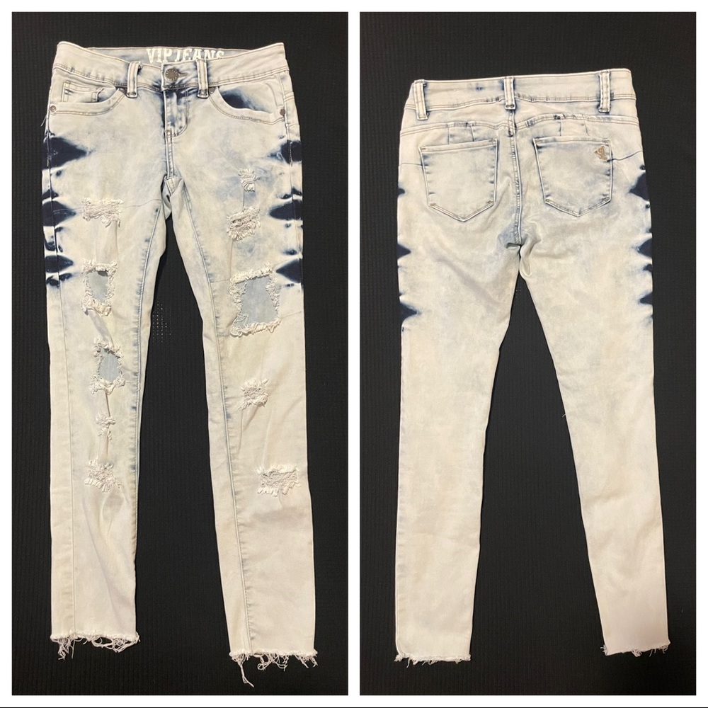 VIP white wash jeans